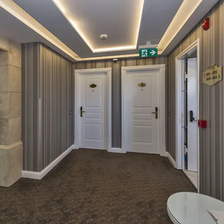 アダカラコイホテル スペシャルカテゴリー 3*