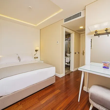 Ada Karakoy - Special Category Hotel