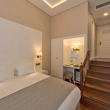 Ada Karakoy - Special Category Szálloda 3*
